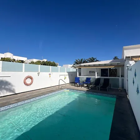 شقة Casa Swn-y-mor, Two Bedroom With Private Pool