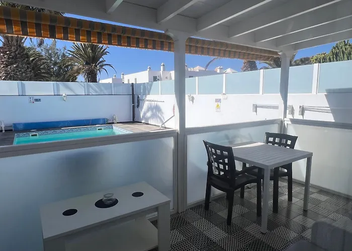 Casa Swn-y-mor, Two Bedroom With Private Pool Apartamento