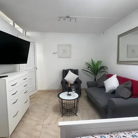 Lejlighed Casa Swn-y-mor, Two Bedroom With Private Pool Costa Teguise